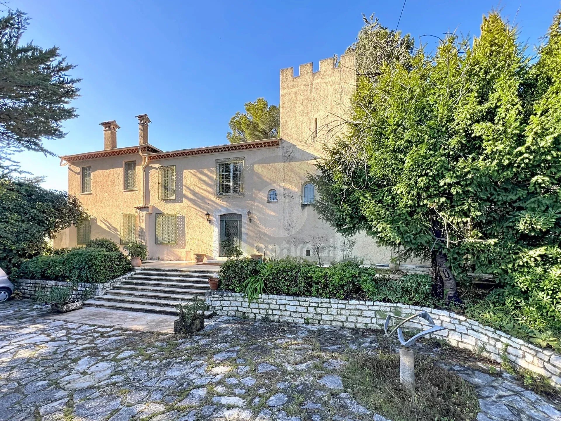 Maison à vendre, 350m², Saint-Paul-de-Vence