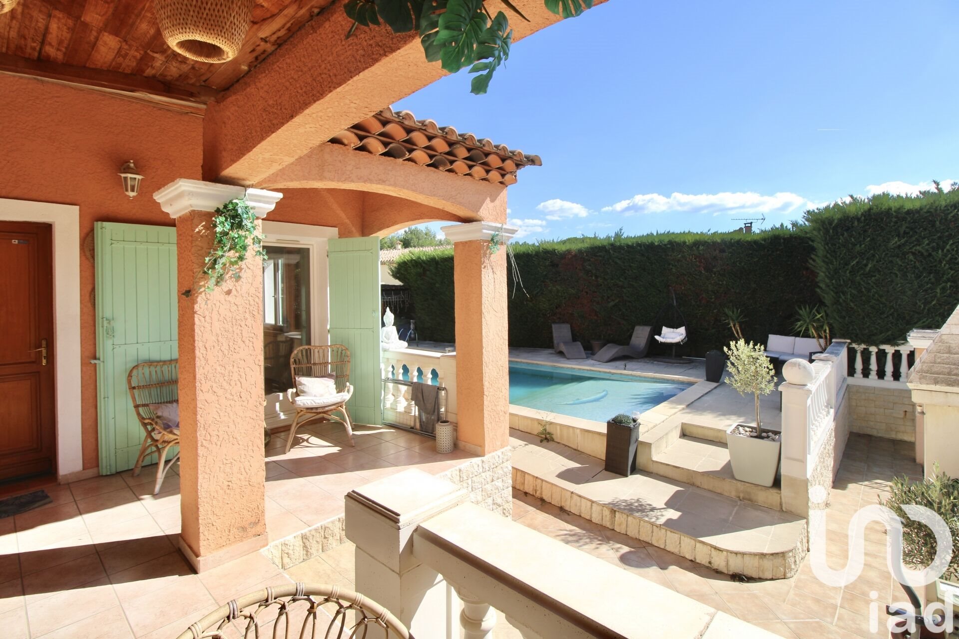 Maison à vendre, 128m², Châteauneuf-le-Rouge