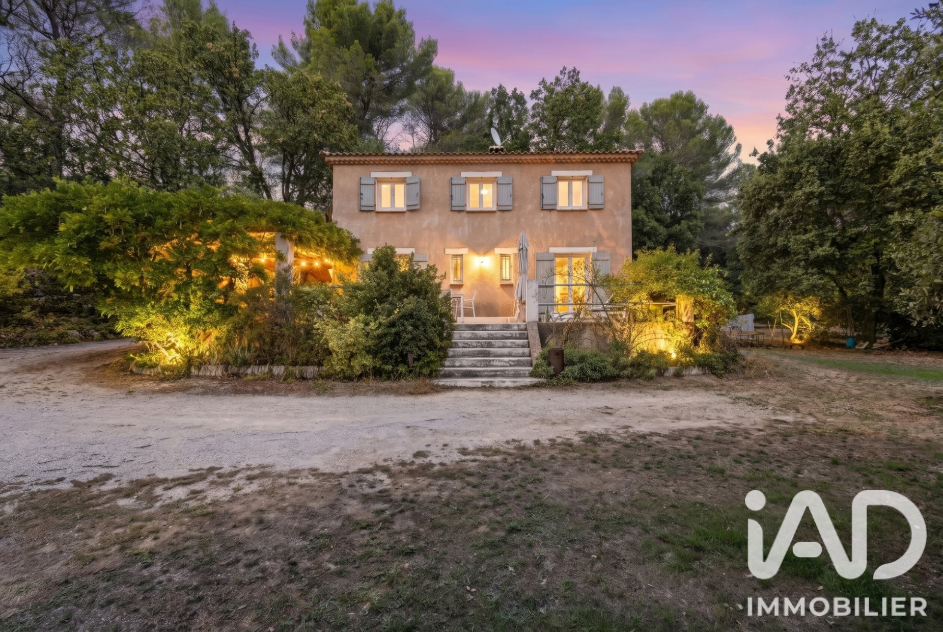 Maison à vendre, 133m², Belcodène