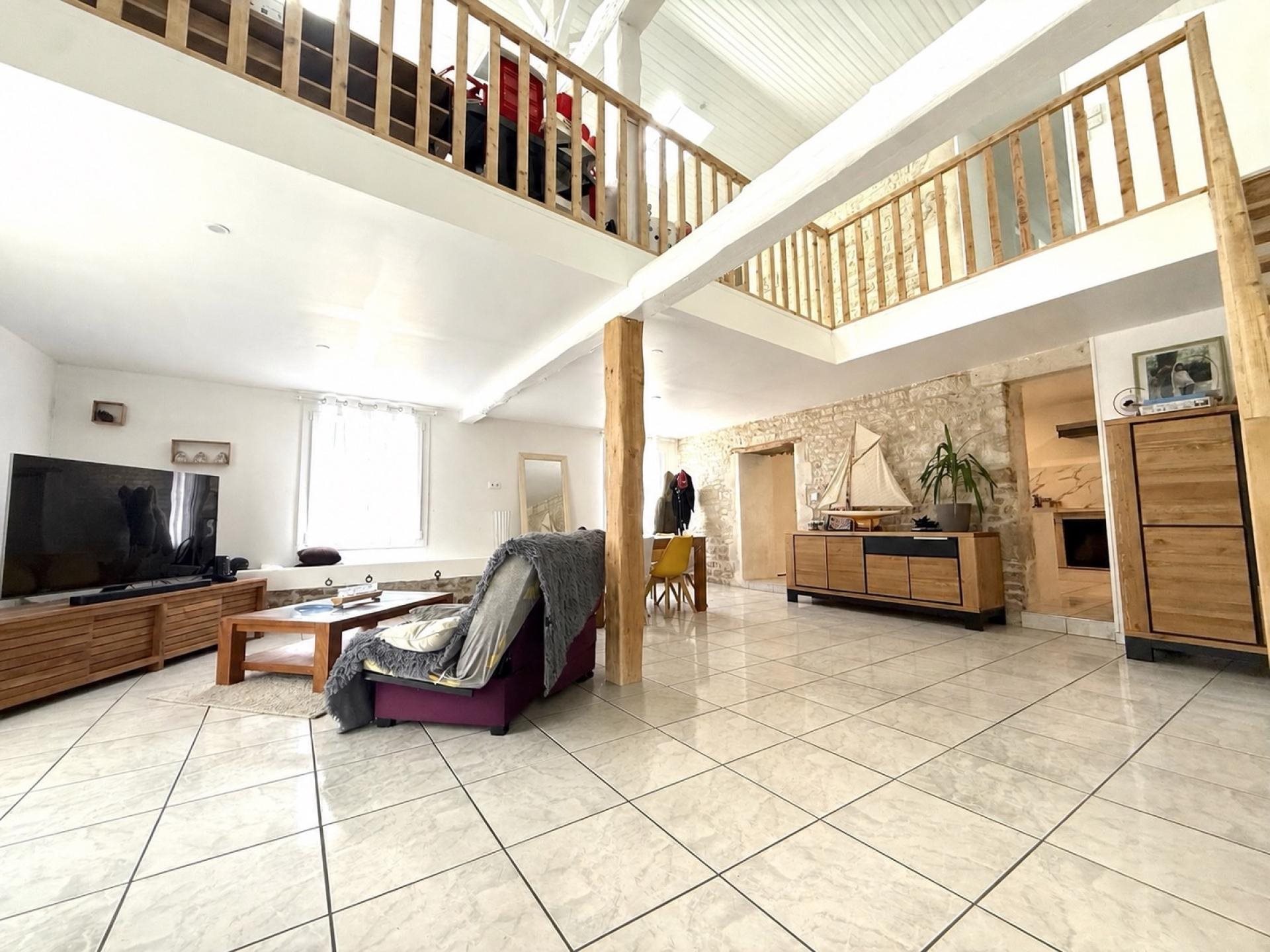 Maison à vendre, 240m², Fontenay-le-Comte