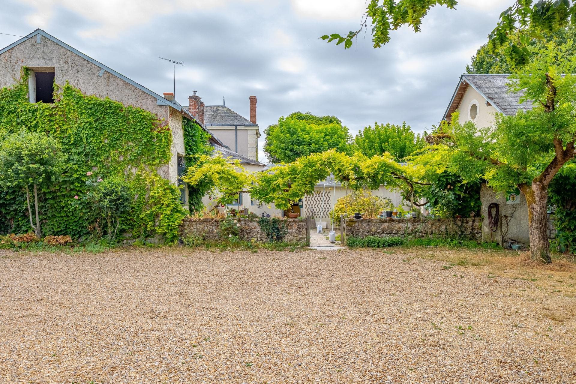 Maison à vendre, 385m², Avrillé-les-Ponceaux