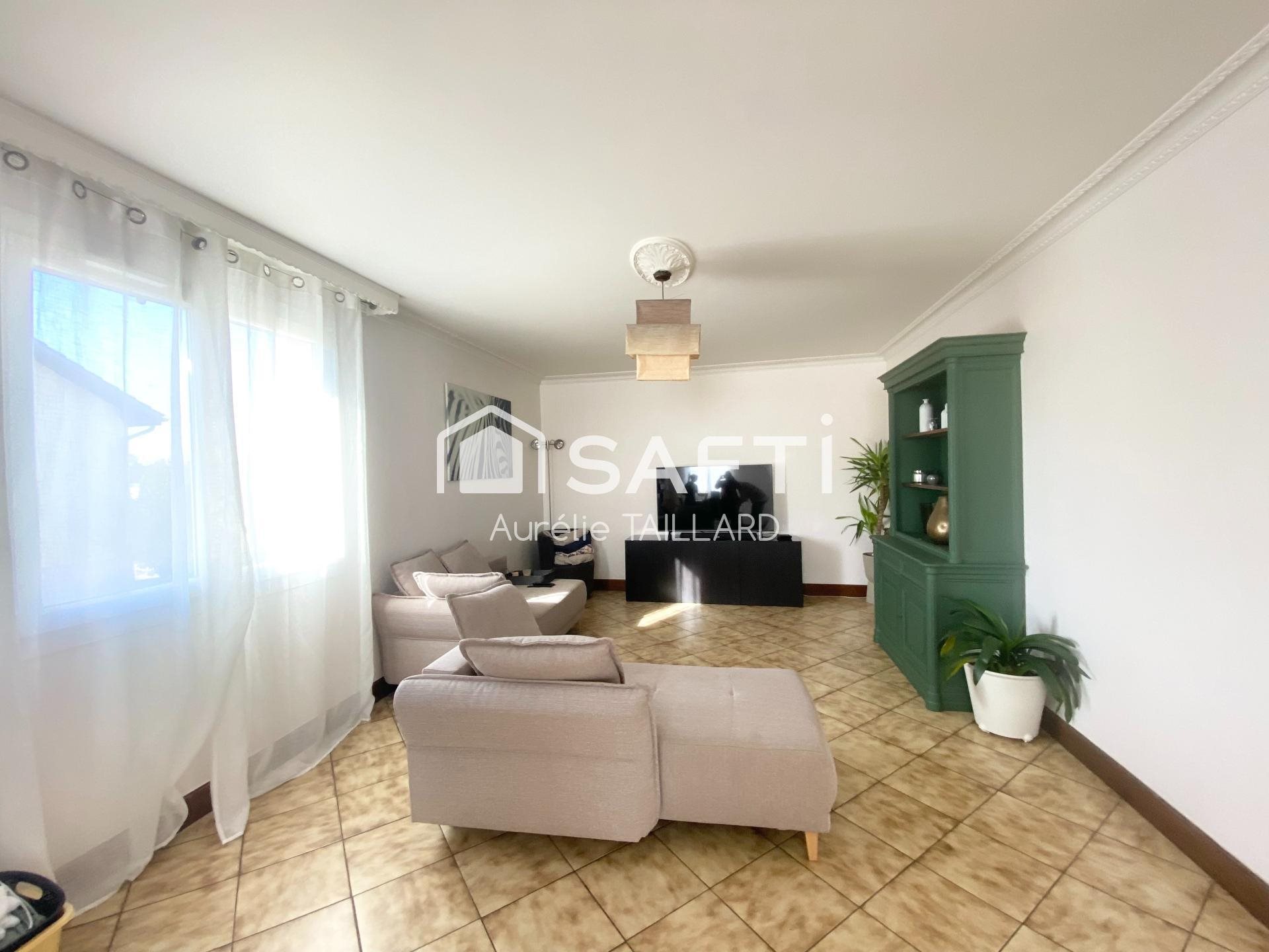Maison à vendre, 94m², Cravant