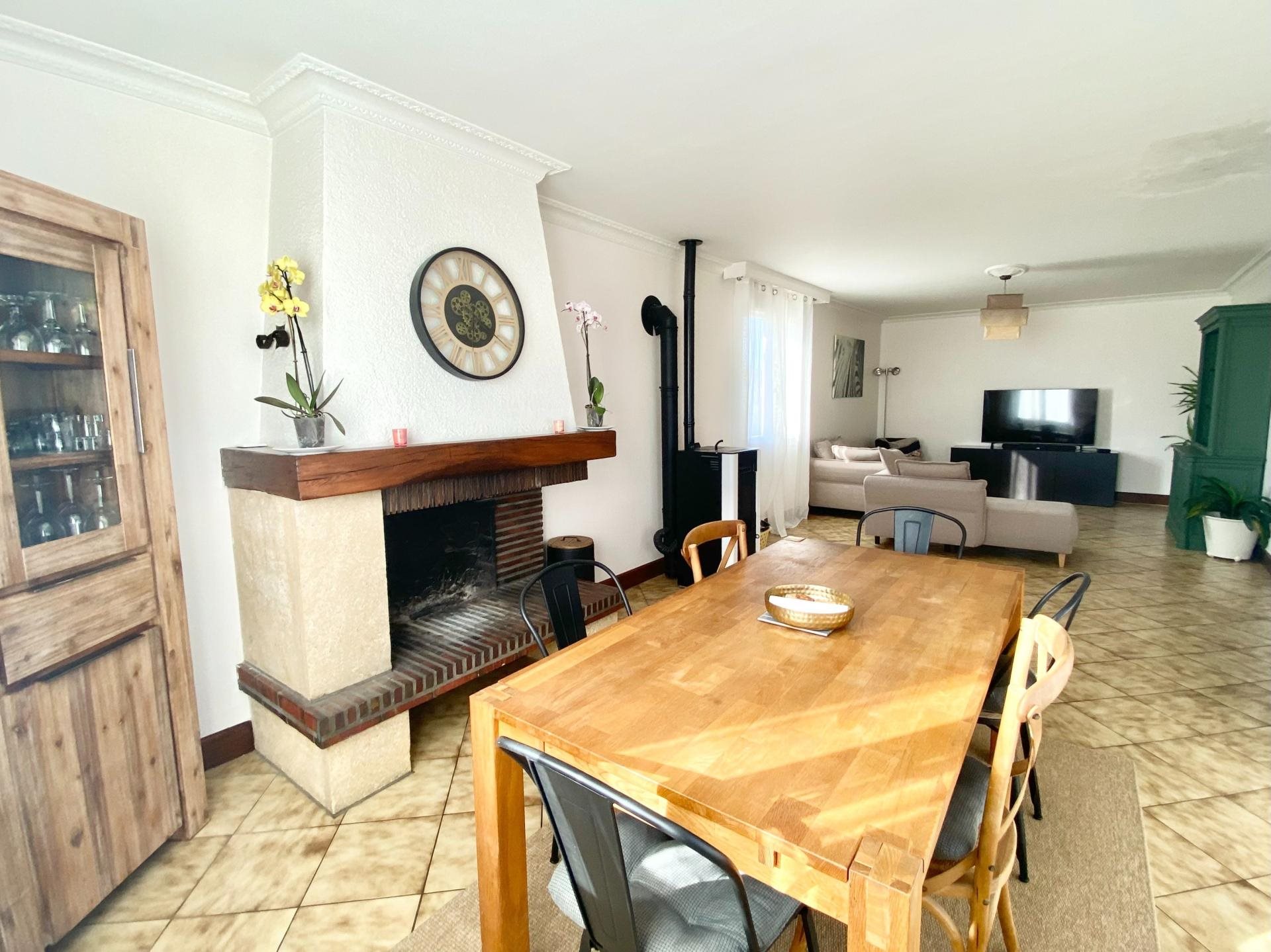 Maison à vendre, 94m², Cravant