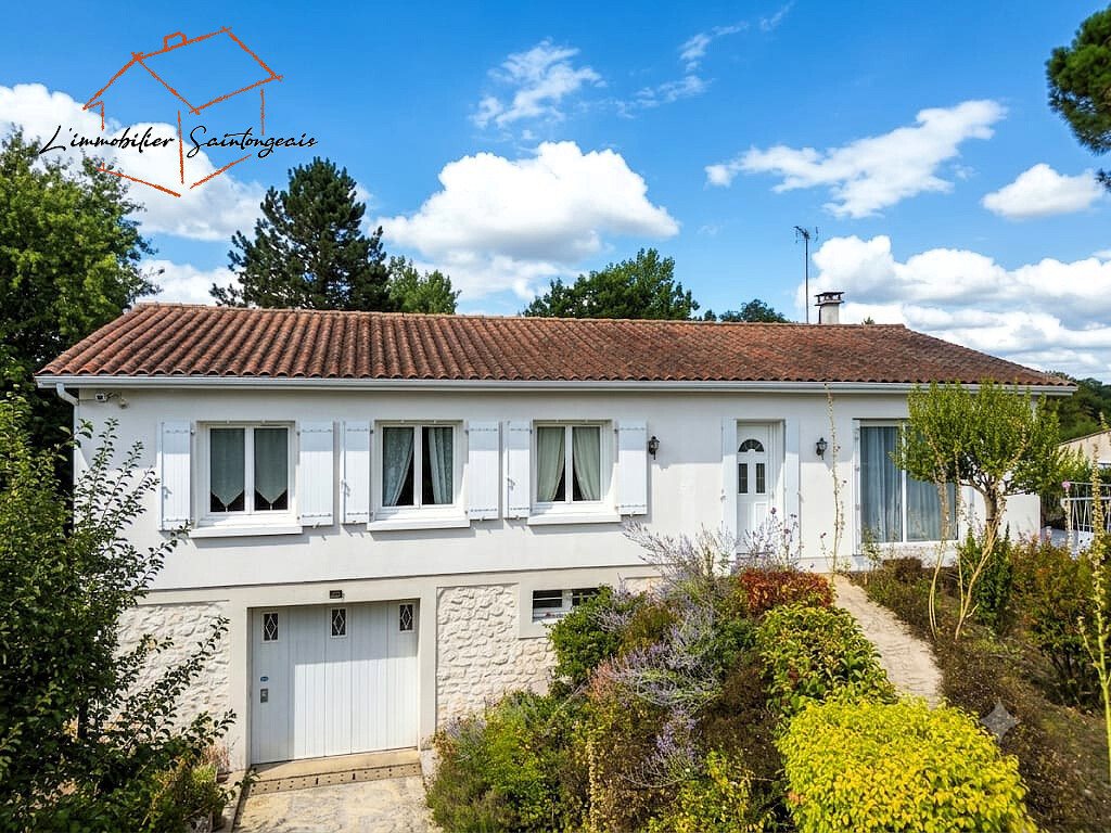 Maison à vendre, 105m², Saintes