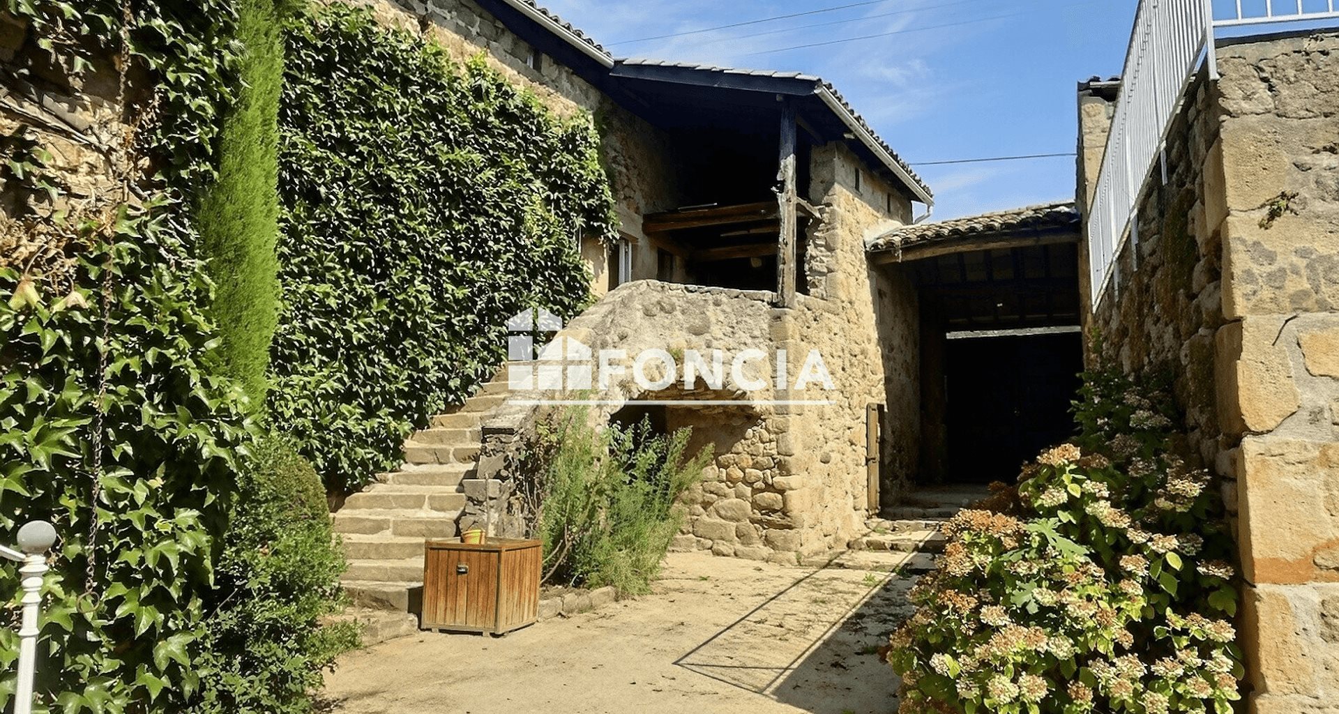 Maison à vendre, 280m², Peaugres