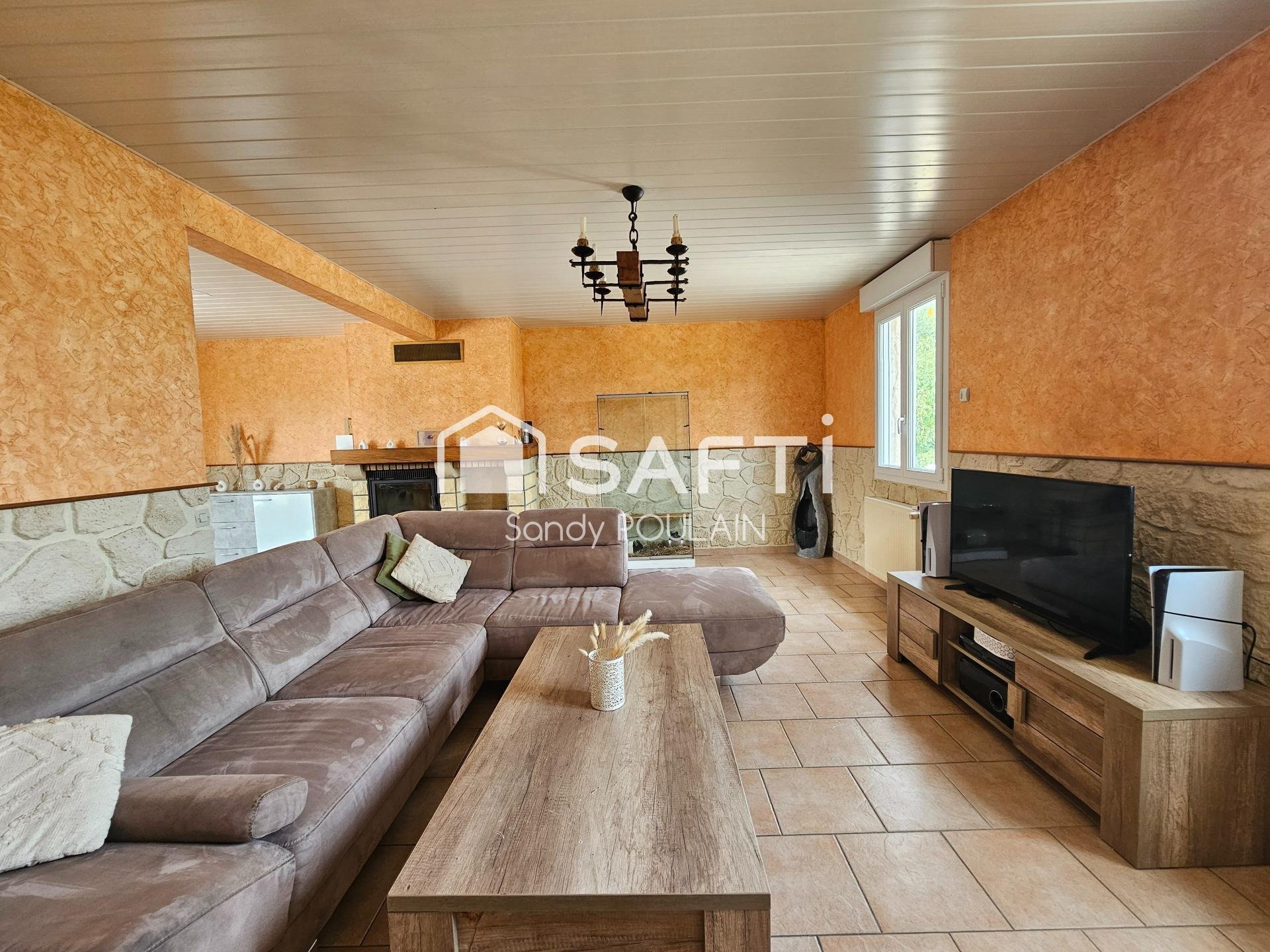 Maison à vendre, 132m², Orval