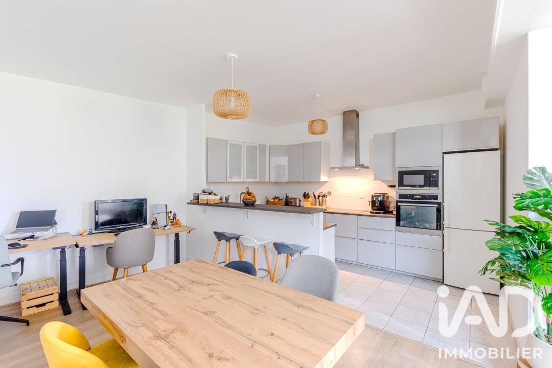 Appartement à vendre, 77m², Beaumont-sur-Oise