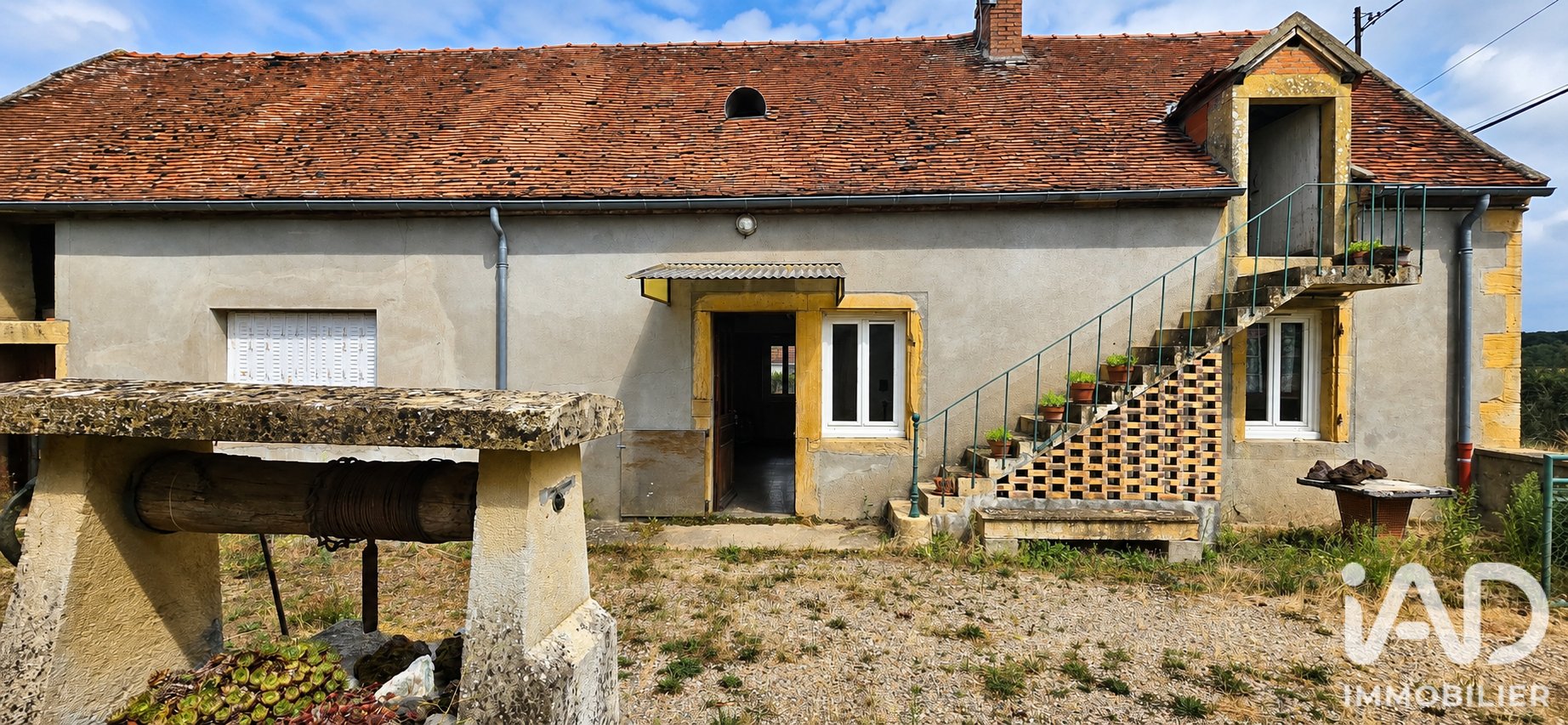 Maison à vendre, 79m², Clessy