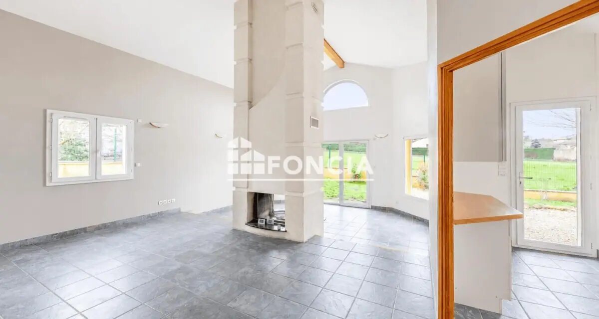 Maison à vendre, 146m², Fleurieu-sur-Saône
