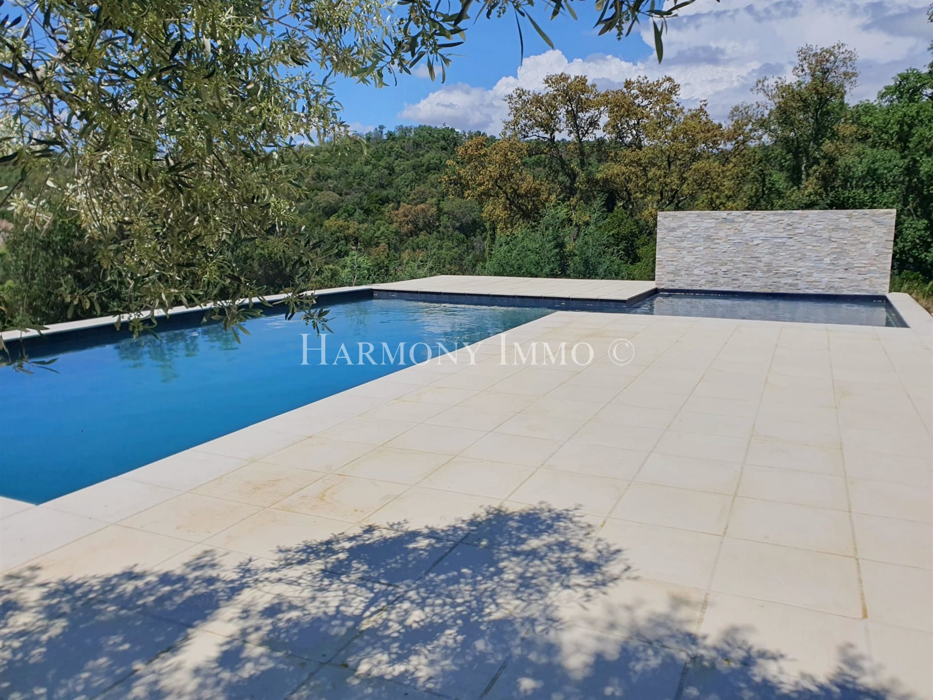 Maison à vendre, 226m², La Londe-les-Maures