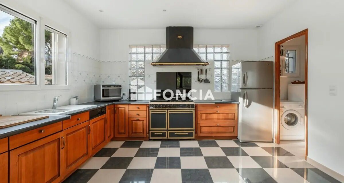 Maison à vendre, 240m², Creissan