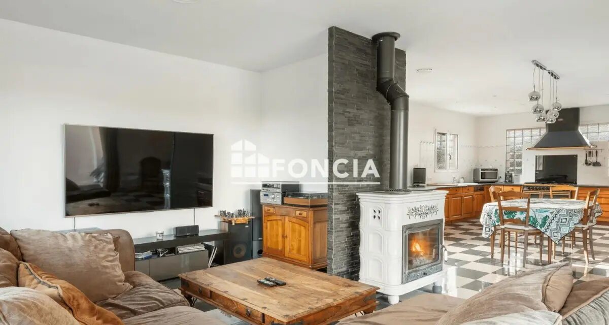 Maison à vendre, 240m², Creissan