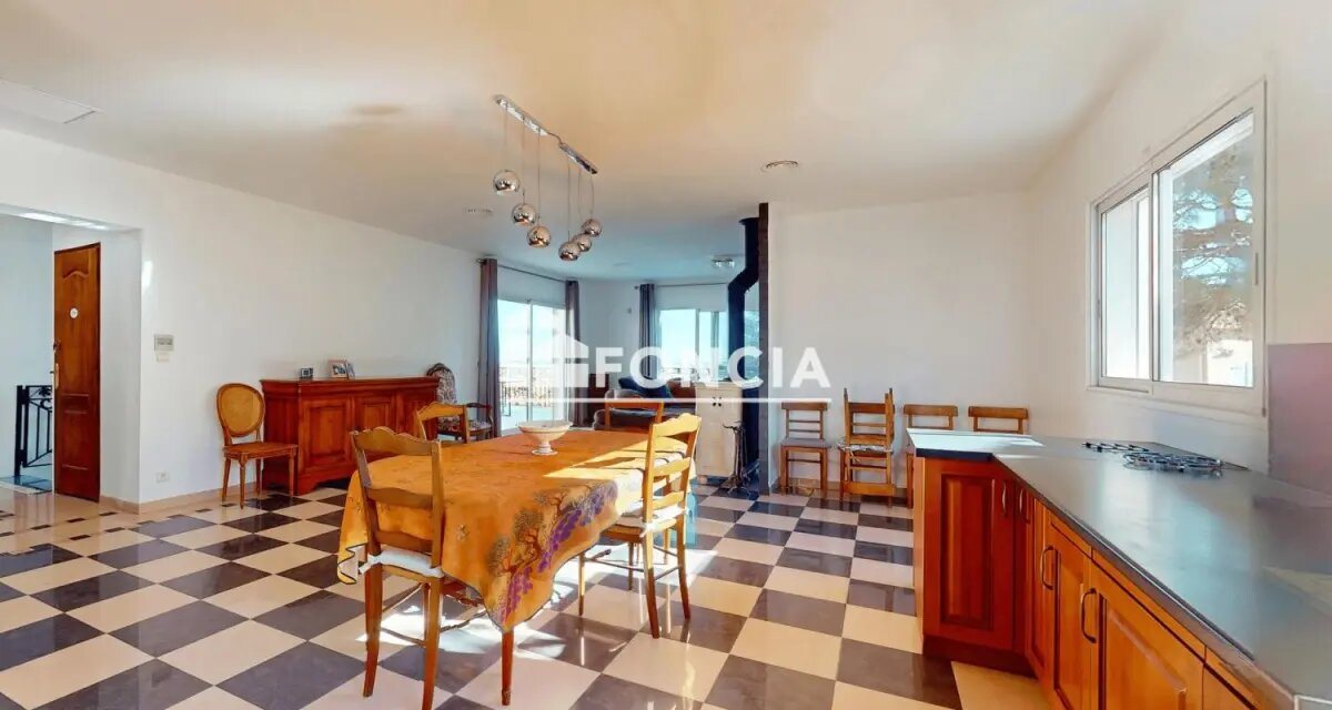 Maison à vendre, 240m², Creissan