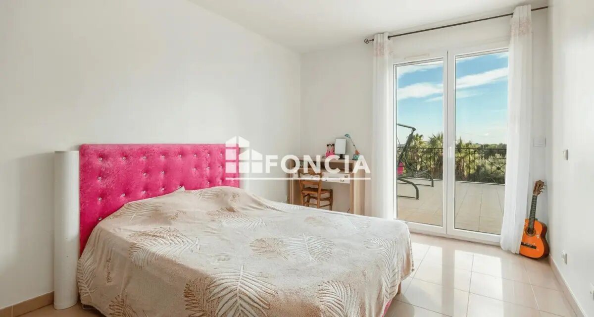 Maison à vendre, 240m², Creissan