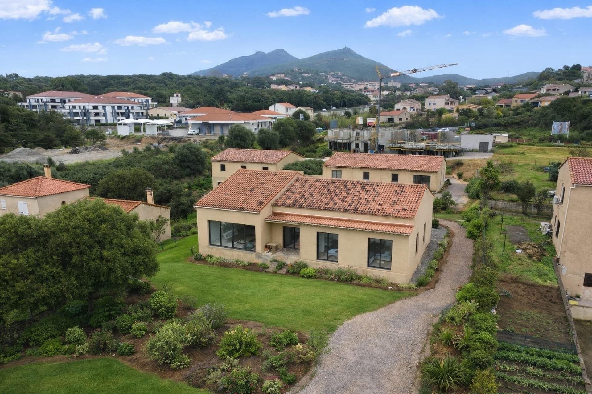 Maison à vendre, 183m², Viggianello