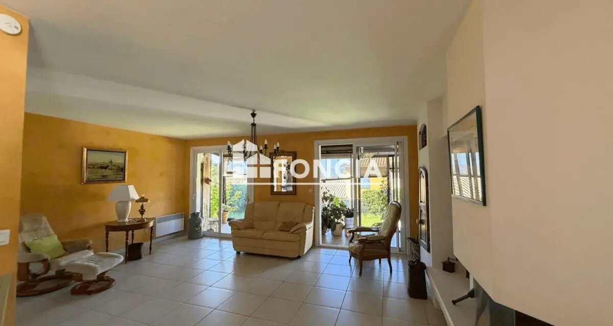 Maison à vendre, 171m², Villelaure
