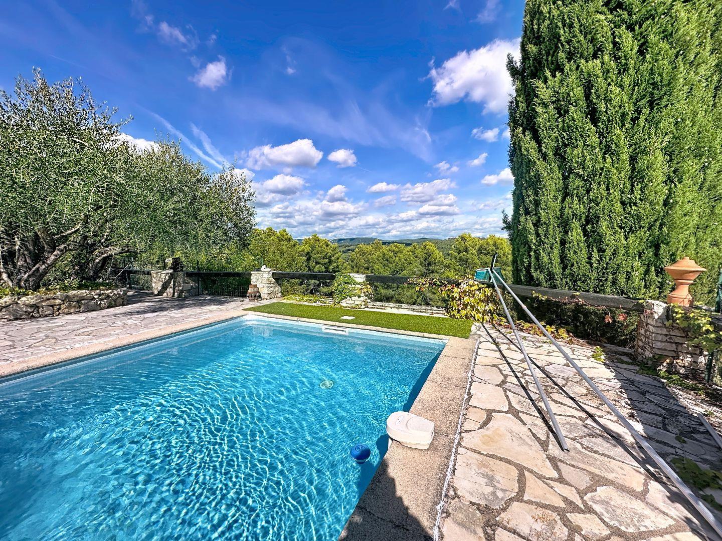Maison à vendre, 200m², Flayosc