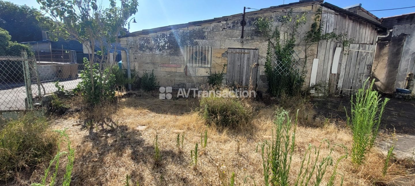 Maison à vendre, 66m², Saint-Seurin-sur-l'Isle