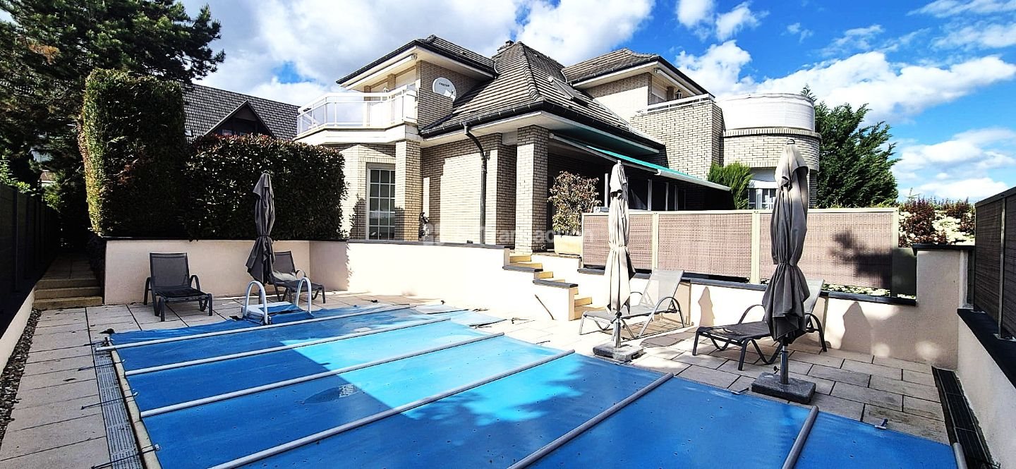 Maison à vendre, 375m², Holtzheim