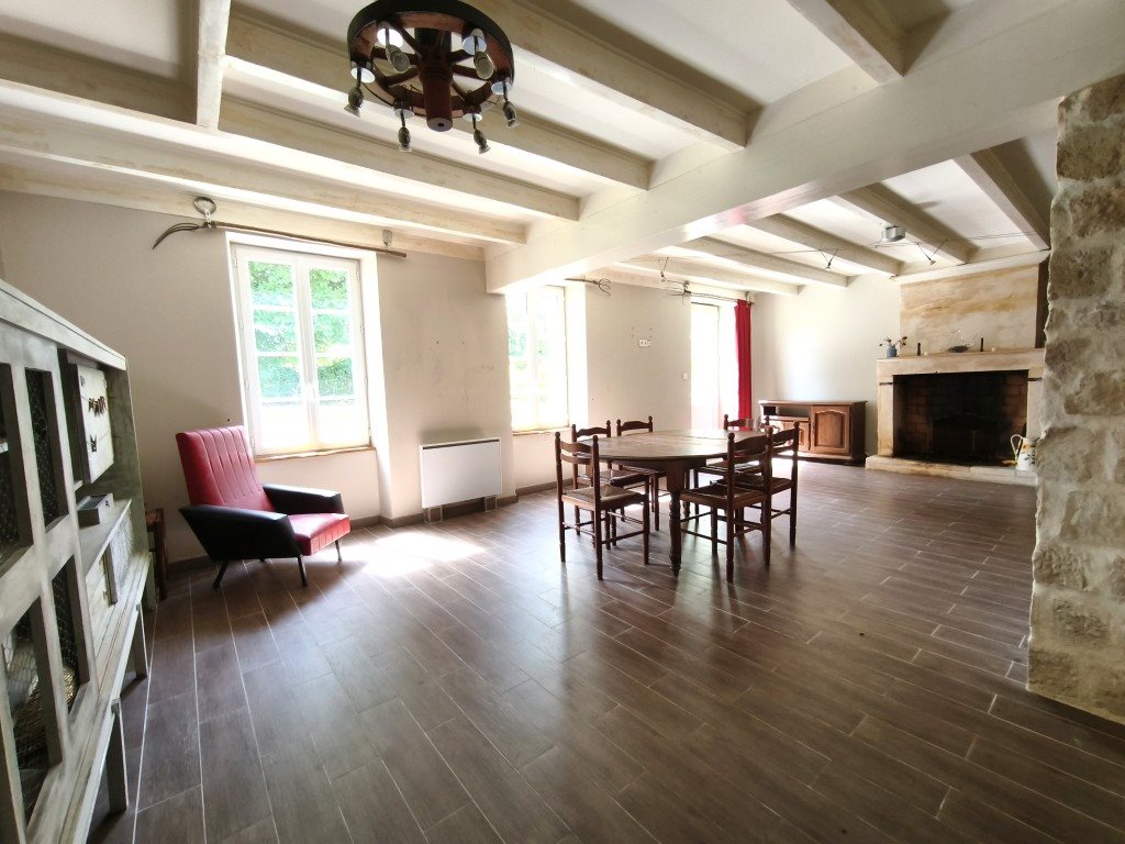 Maison à vendre, 170m², Berneuil
