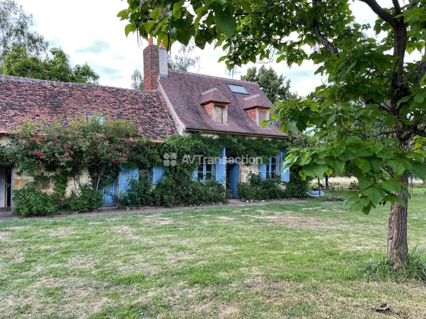 Maison à vendre, 425m², Autry-Issards