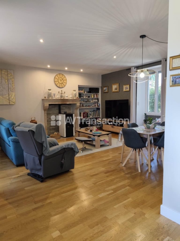 Maison à vendre, 145m², Rouzède