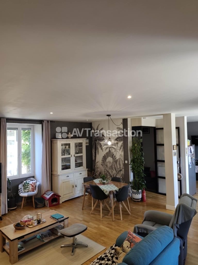 Maison à vendre, 145m², Rouzède