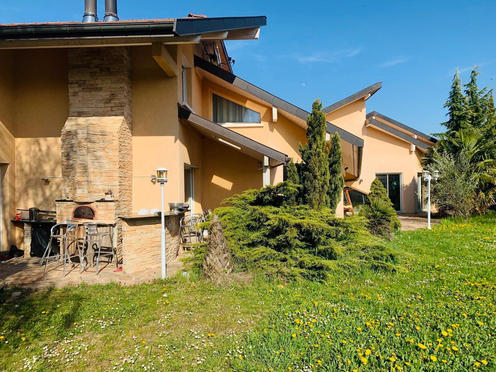 Maison à vendre, 385m², Veigy-Foncenex