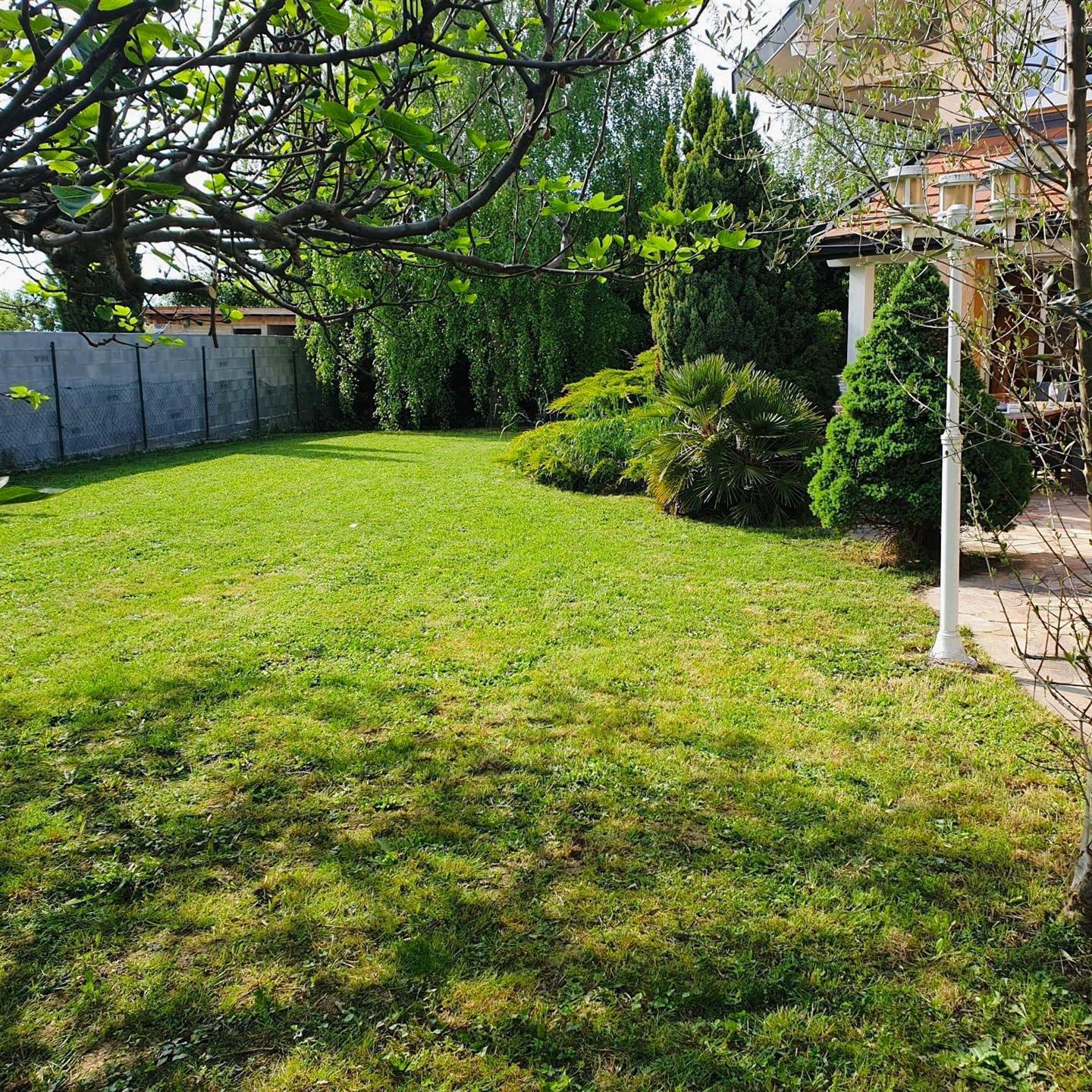 Maison à vendre, 385m², Veigy-Foncenex