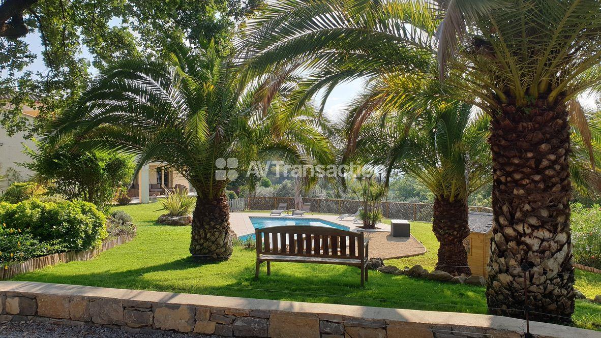 Maison à vendre, 220m², Draguignan