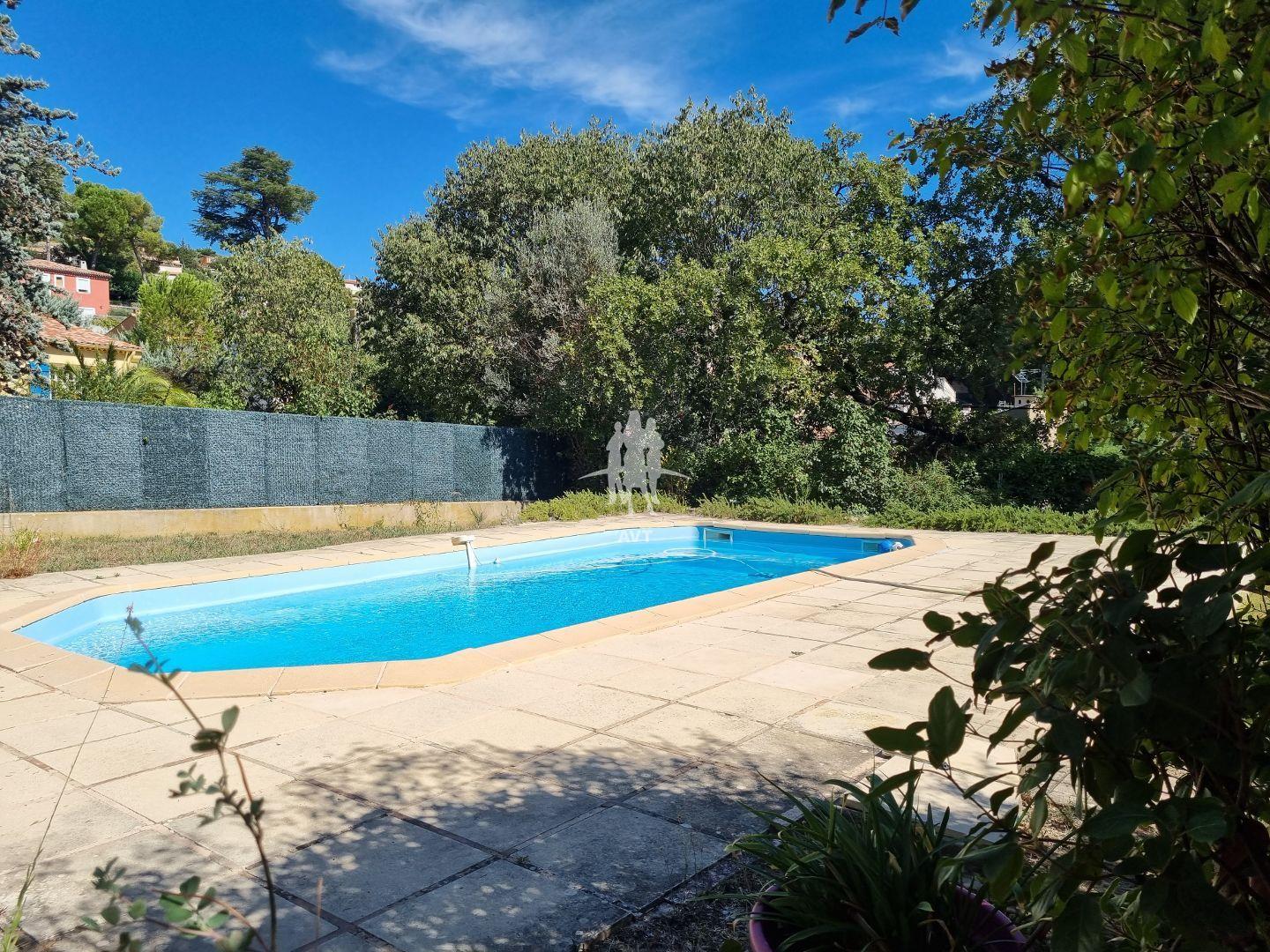 Maison à vendre, 170m², Draguignan