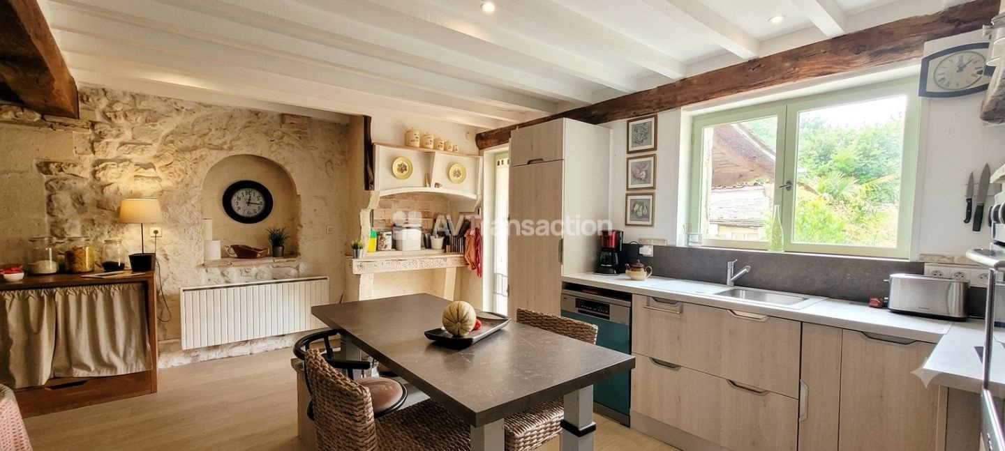 Maison à vendre, 243m², Saint-Seurin-de-Cadourne