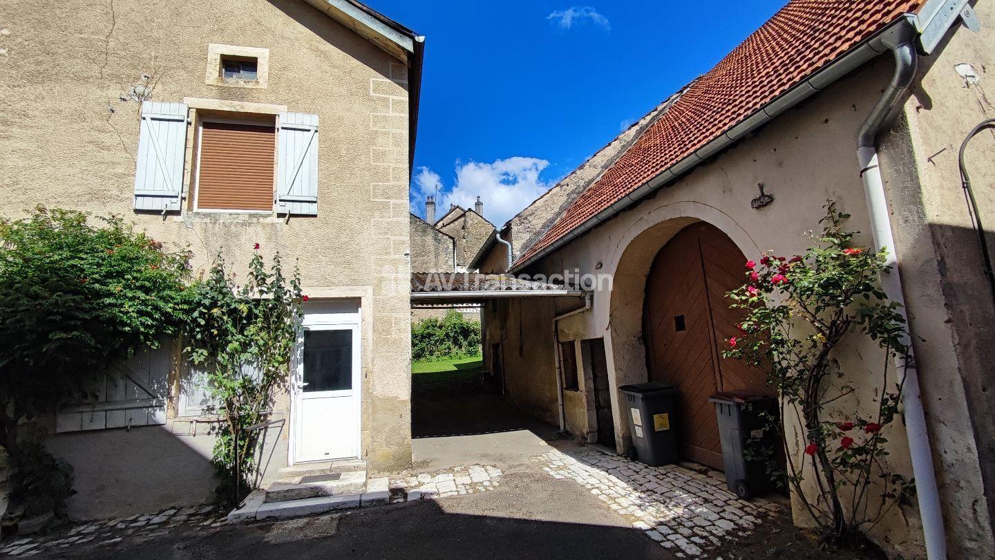 Maison à vendre, 310m², Combeaufontaine
