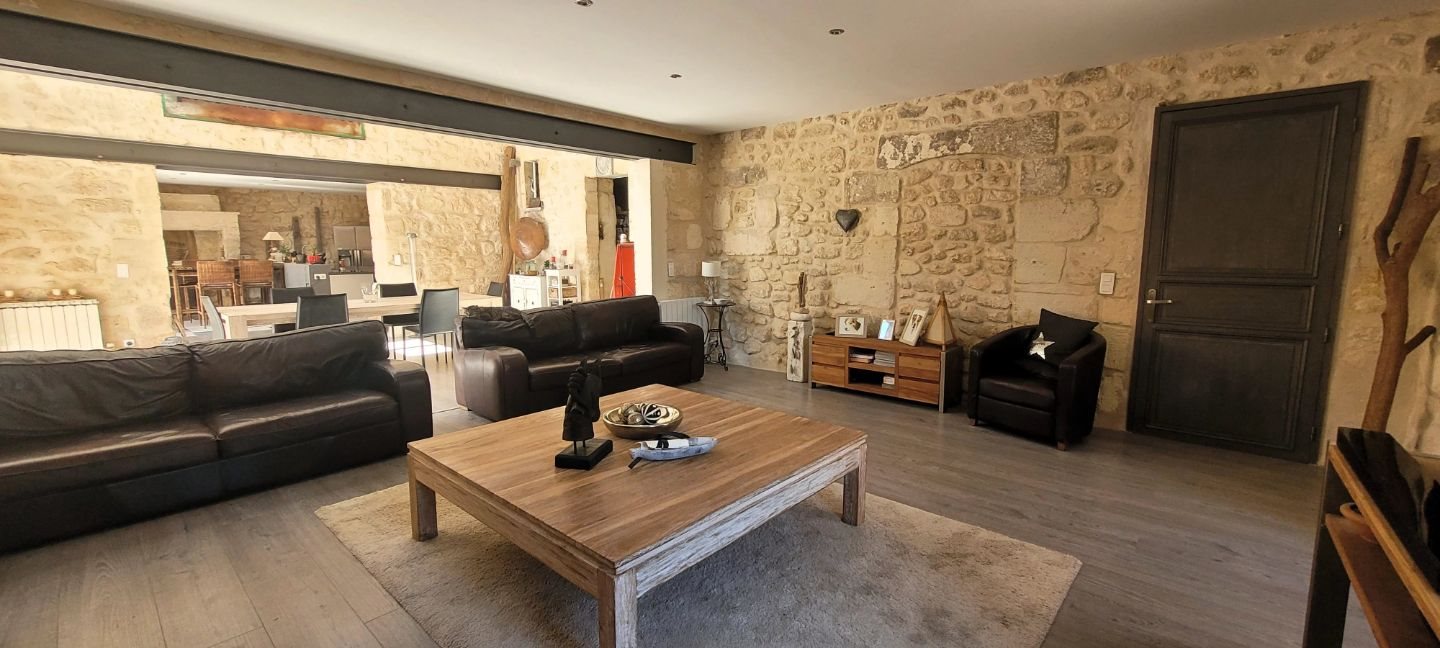 Maison à vendre, 238m², Tauriac