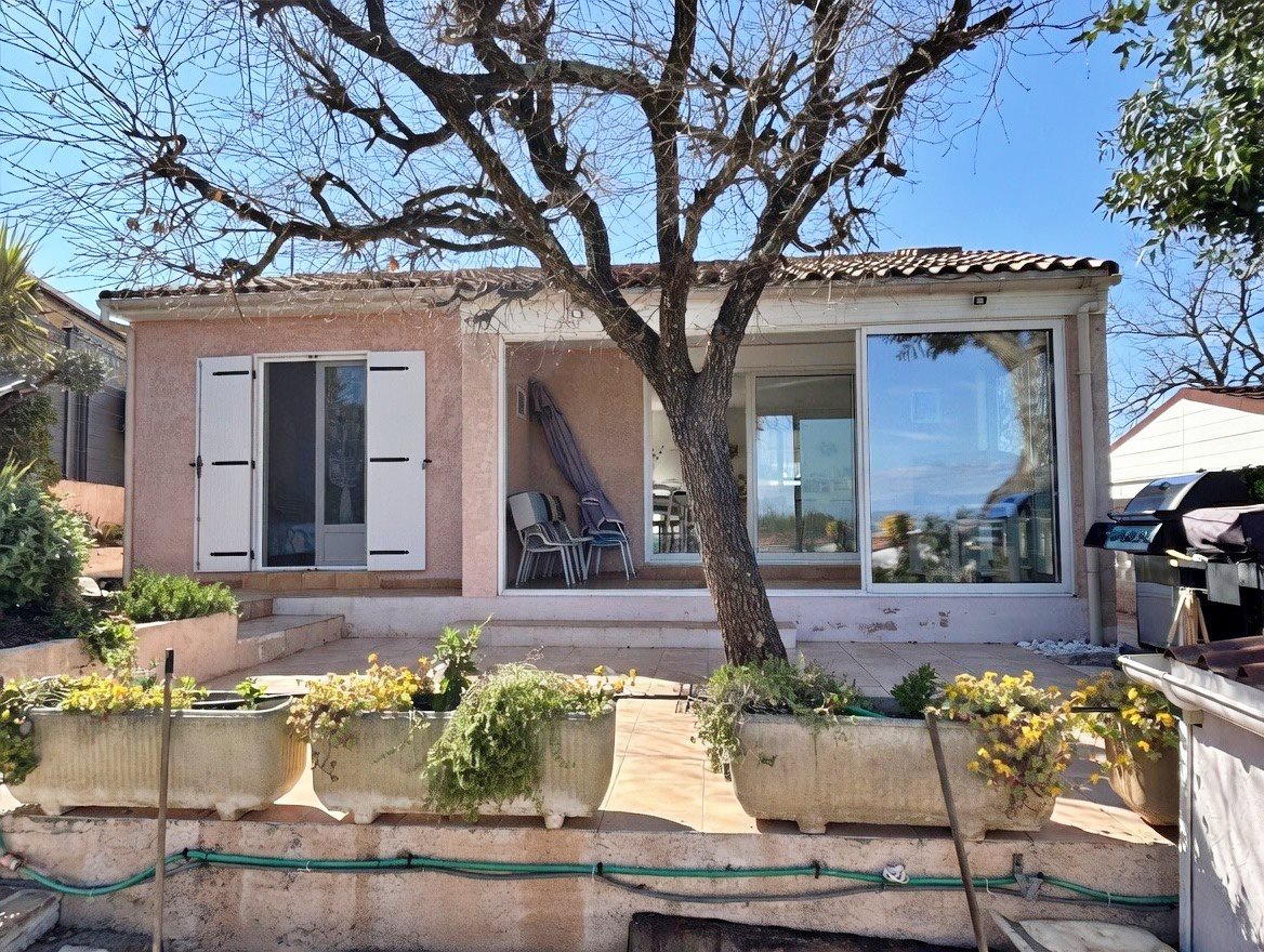Maison à vendre, 65m², Roquebrune-sur-Argens