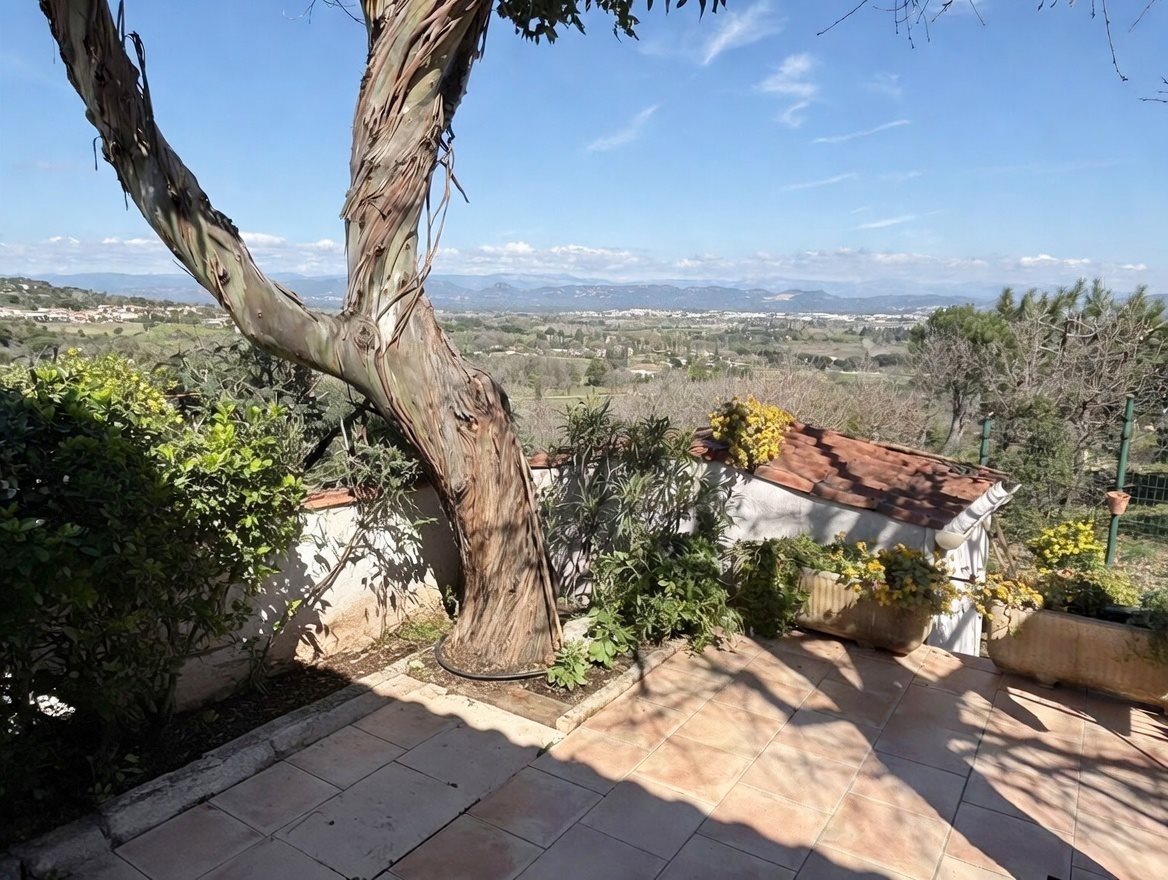 Maison à vendre, 65m², Roquebrune-sur-Argens