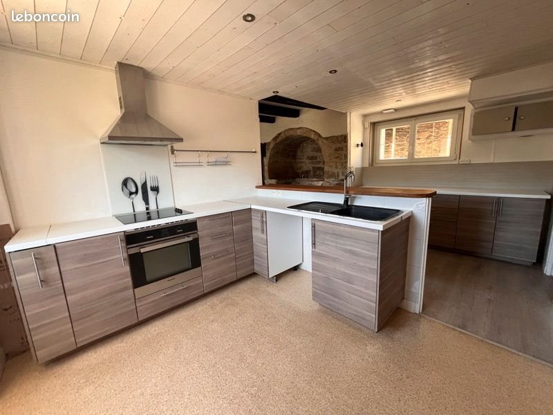 Maison à vendre, 107m², Laval-de-Cère
