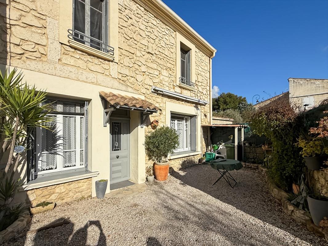 Maison à vendre, 111m², Eyragues