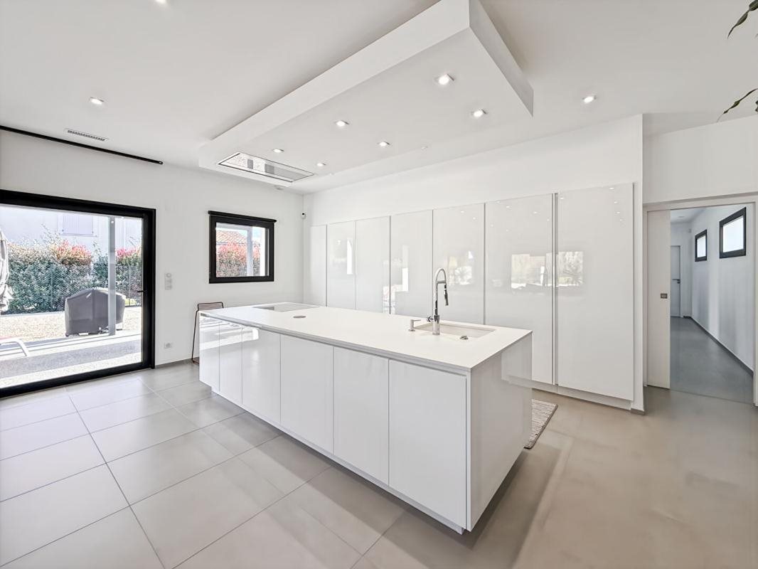 Maison à vendre, 200m², Noves