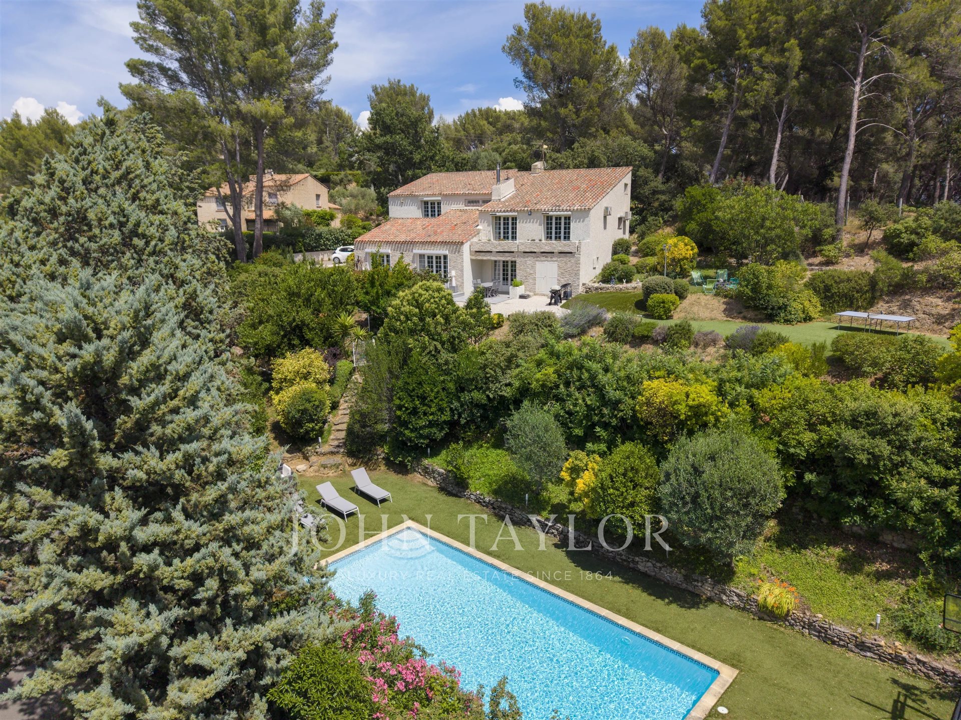 Maison à vendre, 232m², Aubagne