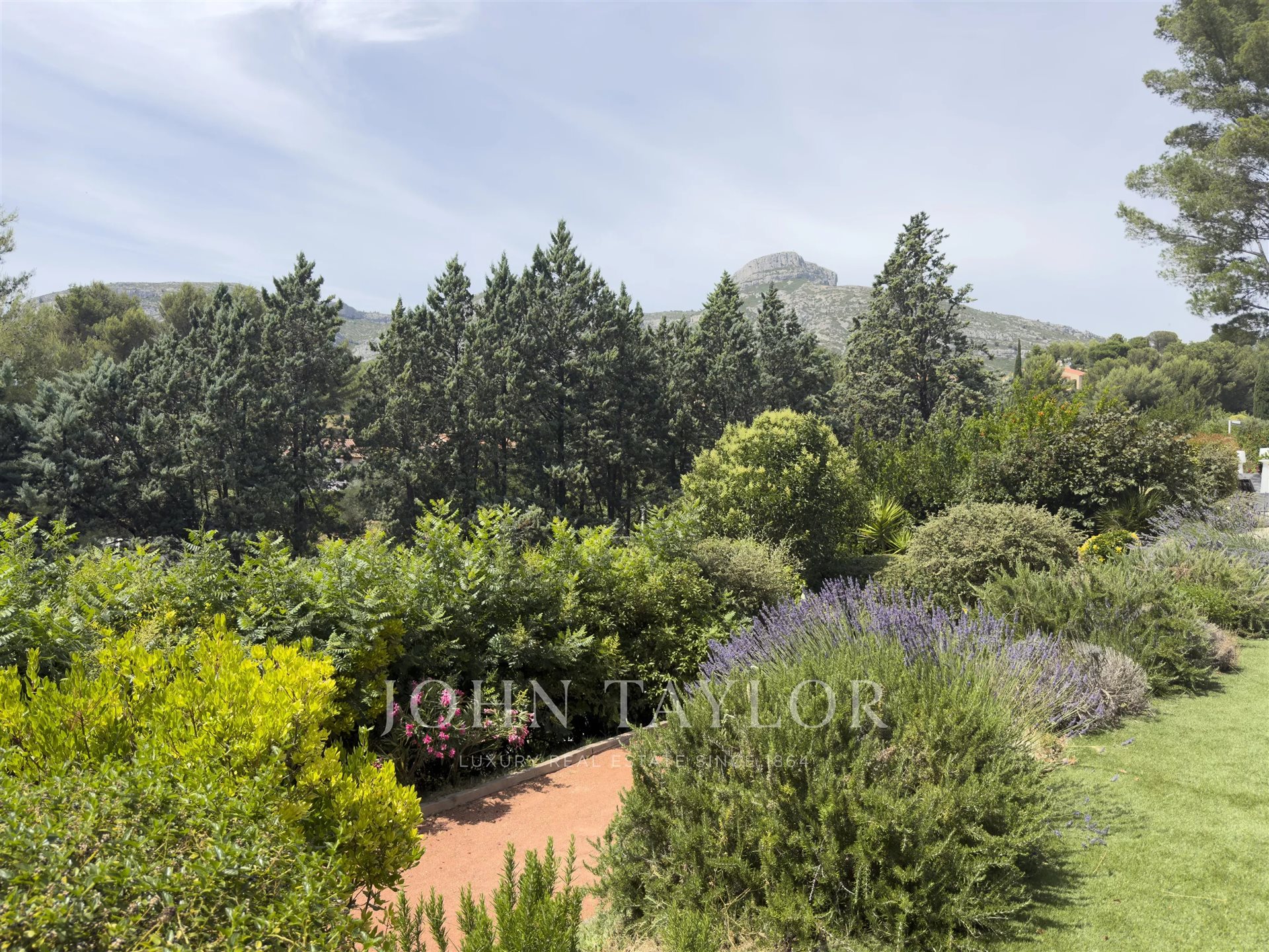Maison à vendre, 232m², Aubagne