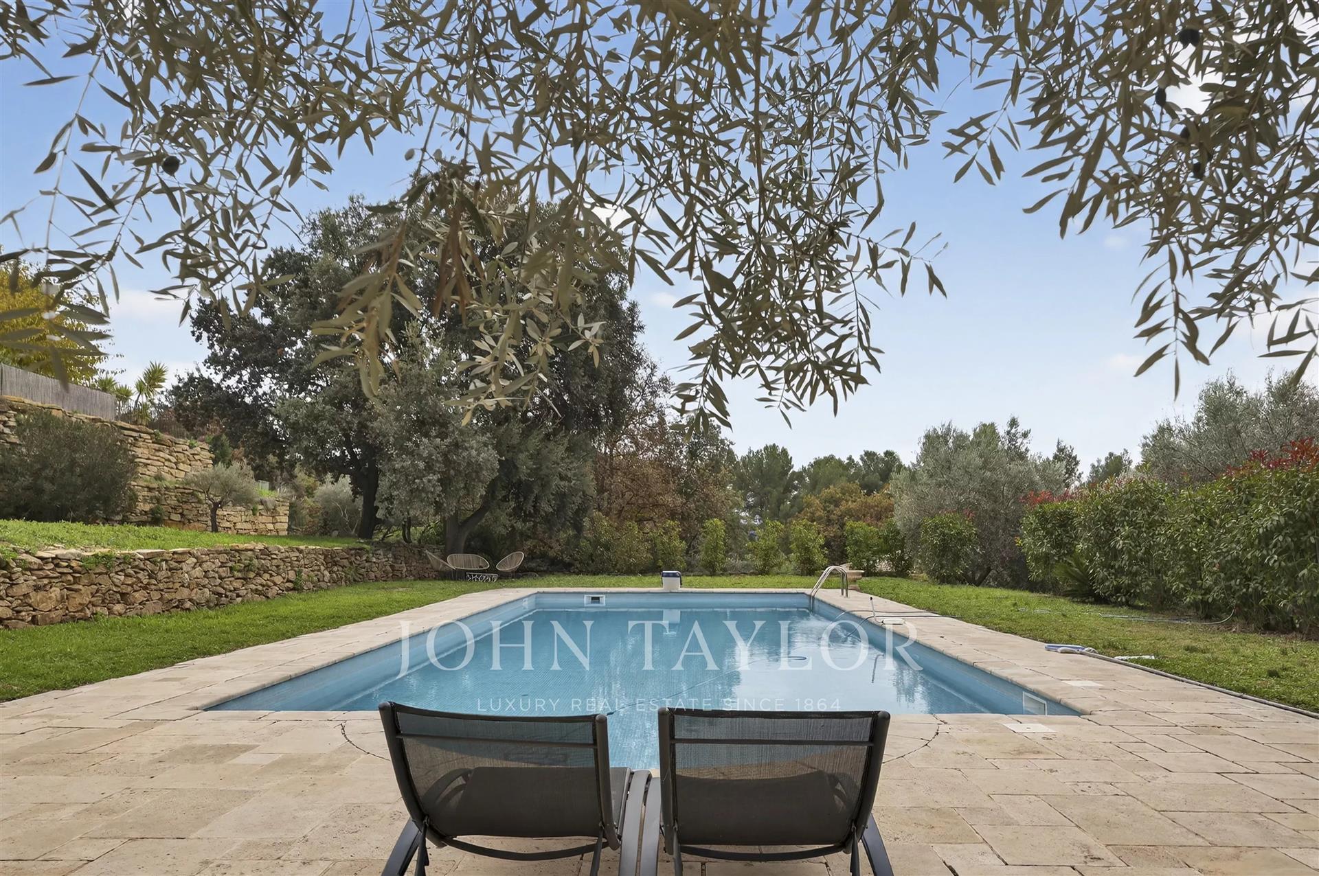 Maison à vendre, 155m², La Cadière-d'Azur