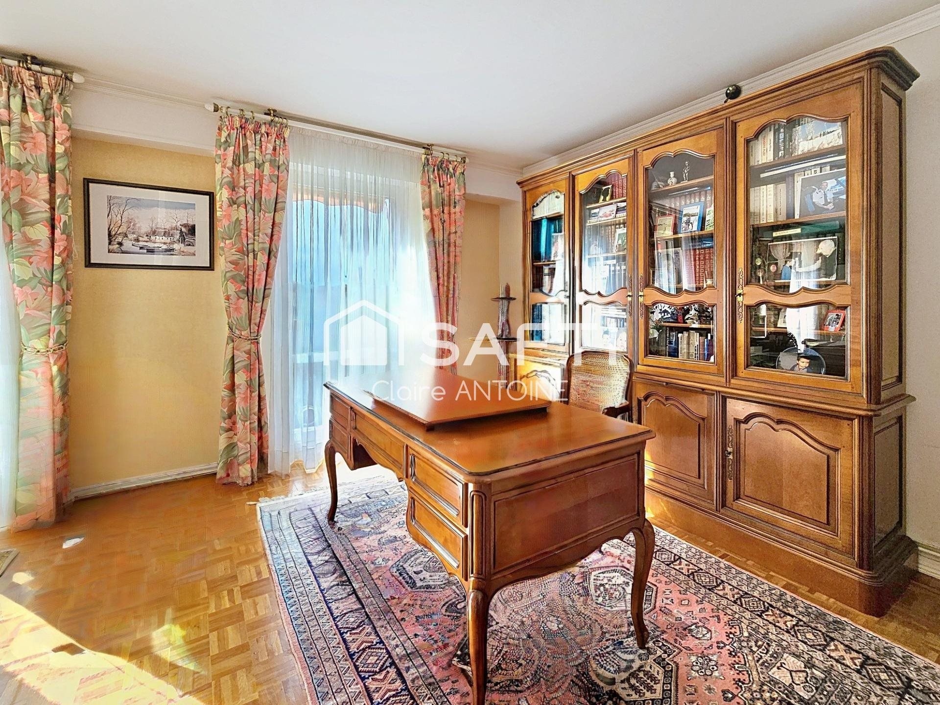 Appartement à vendre, 103m², Fontainebleau