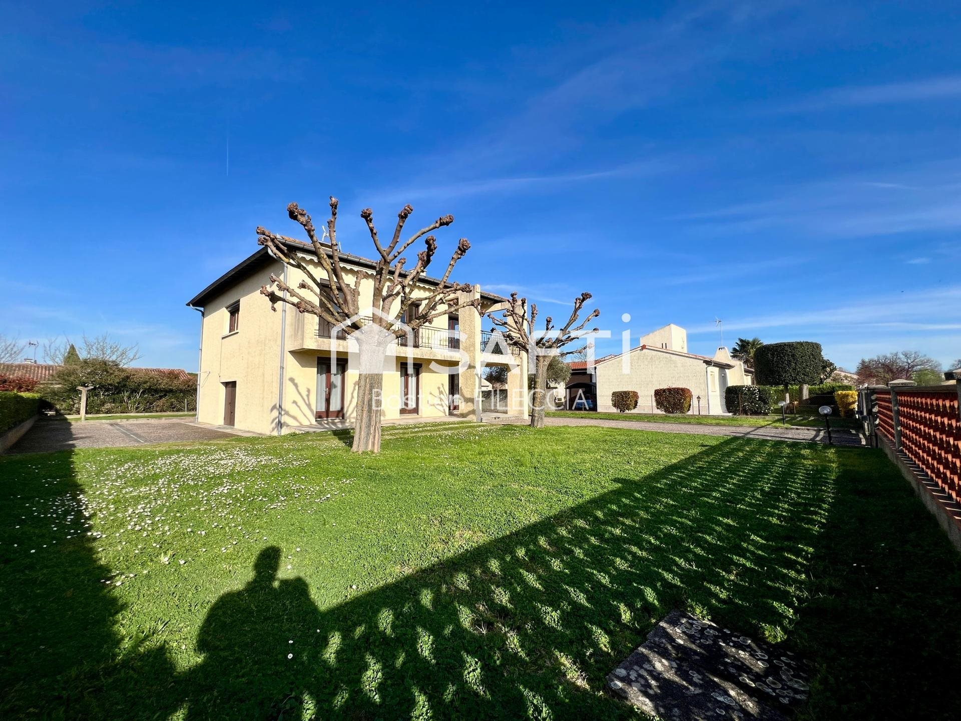 Maison à vendre, 150m², Roquettes