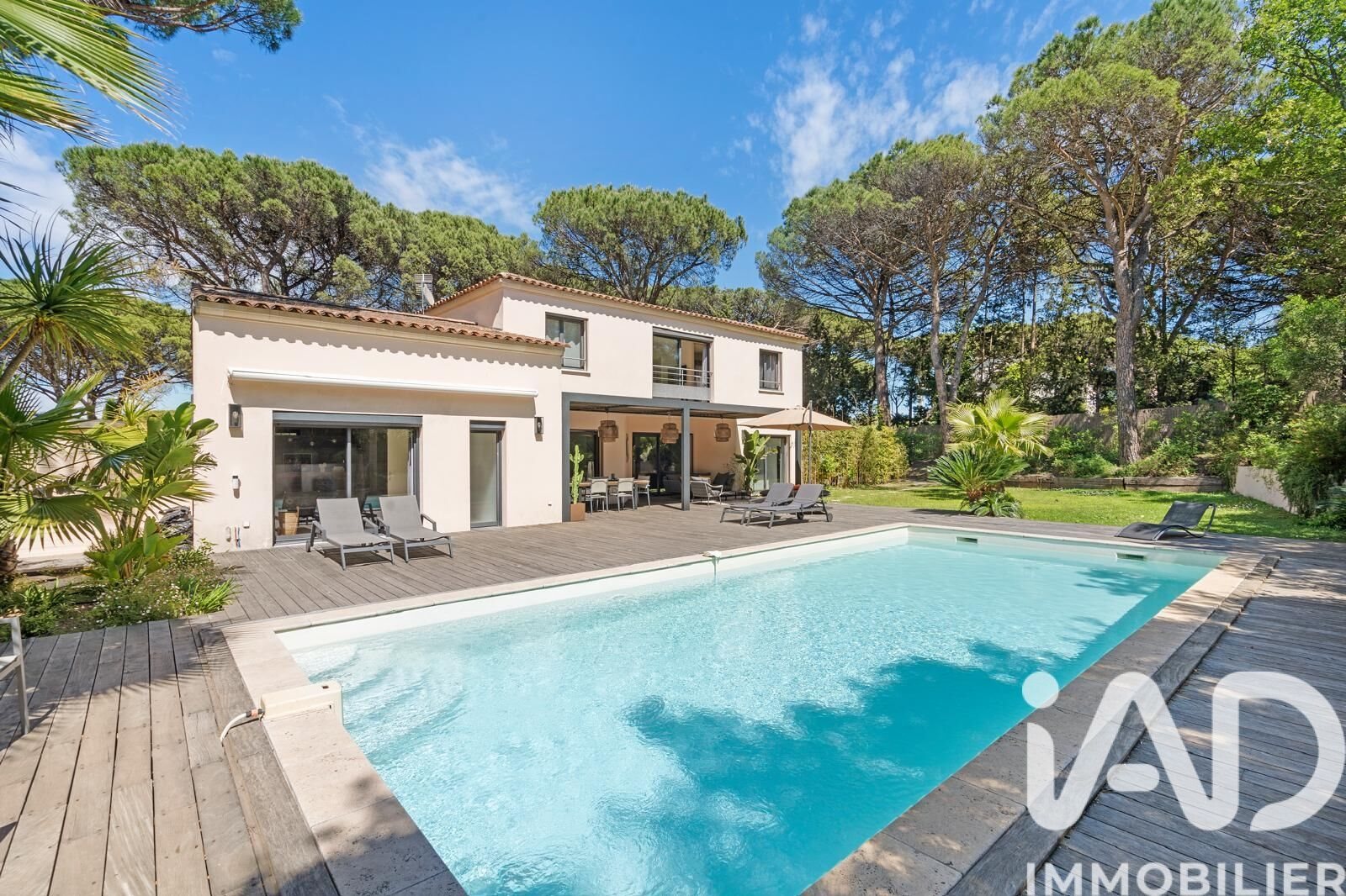 Maison à vendre, 188m², Gassin