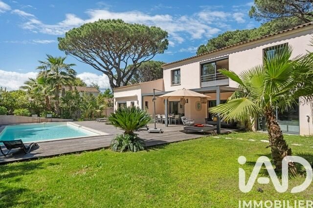 Maison à vendre, 188m², Gassin