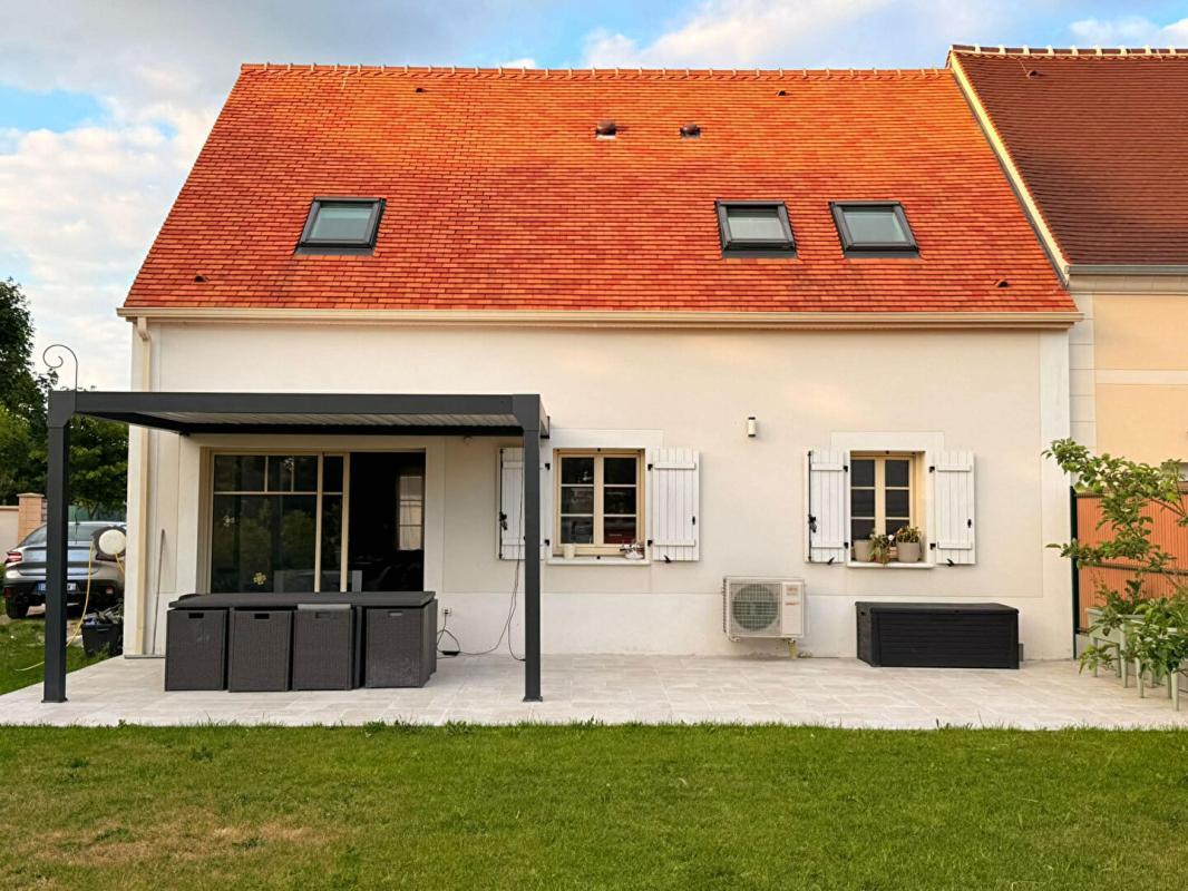 Maison à vendre, 110m², Fleurines