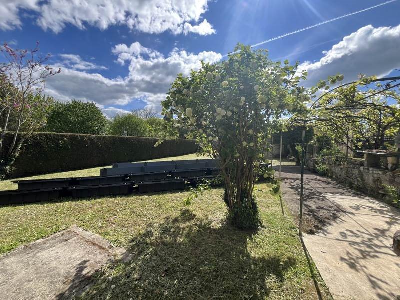 Maison à vendre, 188m², Paussac-et-Saint-Vivien