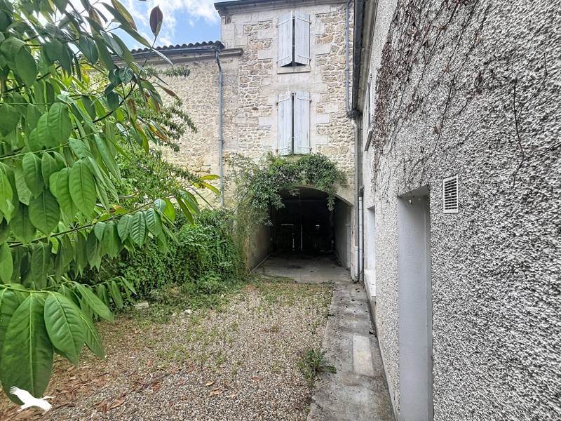 Maison à vendre, 191m², Châteauneuf-sur-Charente