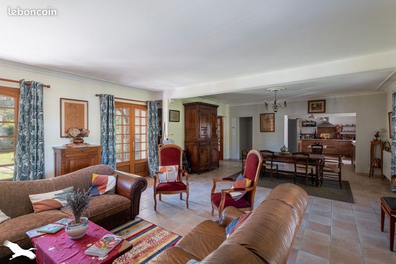 Maison à vendre, 218m², Bussac-sur-Charente